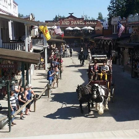 Ferienhaus An Der Westernstadt In 에긴크 외부 사진